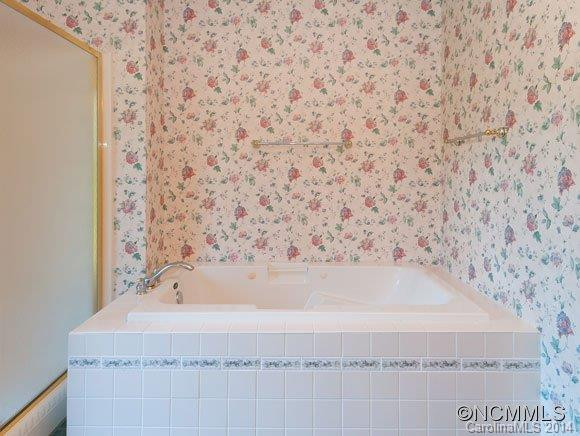 33 Lake Wood Avenue - Photo 13