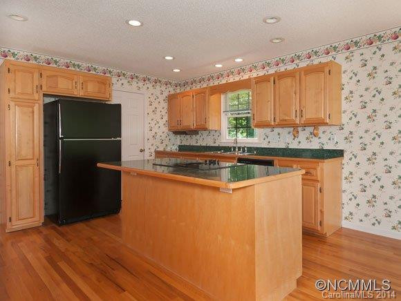 33 Lake Wood Avenue - Photo 5