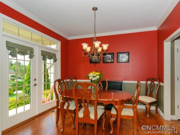 212 Rivercrest Boulevard - Photo 8