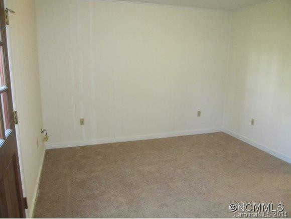 218 Davis Drive - Photo 13
