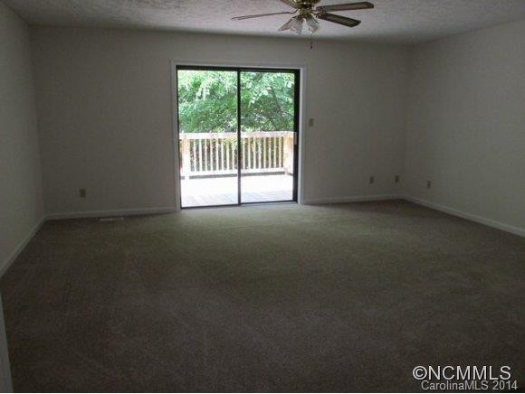 218 Davis Drive - Photo 4