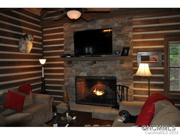 195 Martin Court - Photo 2