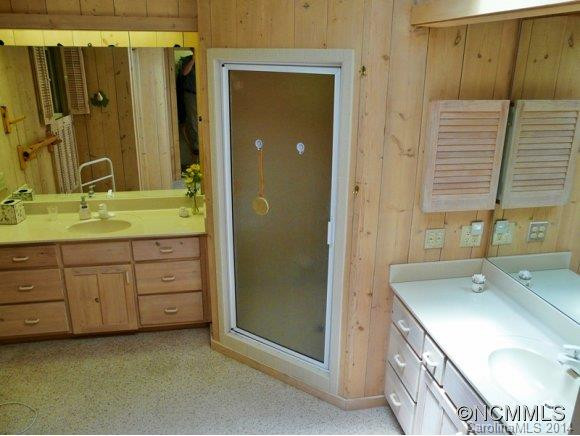 351 Summit Ridge Road - Photo 11