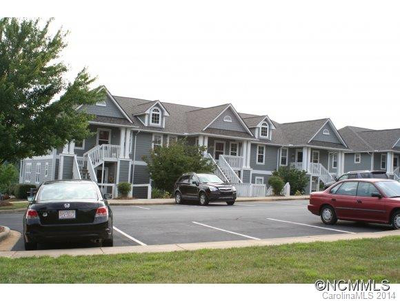 2504 Sagamore Lane - Photo 2