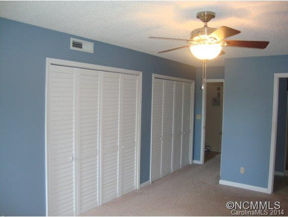 2504 Sagamore Lane - Photo 11
