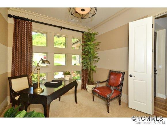 142 Alexander Drive - Photo 5