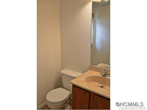 67 Yorktown - Photo 5