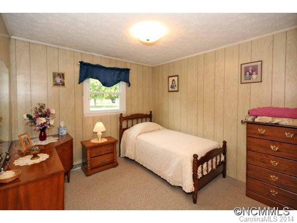 2109 Dutch Cove Road - Photo 12