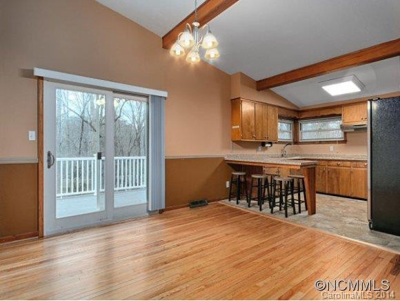 155 HOMESTEAD RD - Photo 4