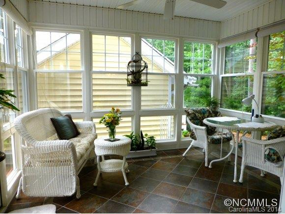 246 Charlestown Dr. - Photo 4