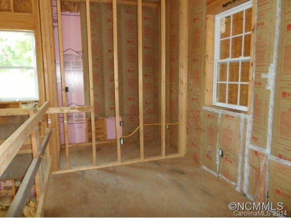 670 Redmon Road - Photo 11