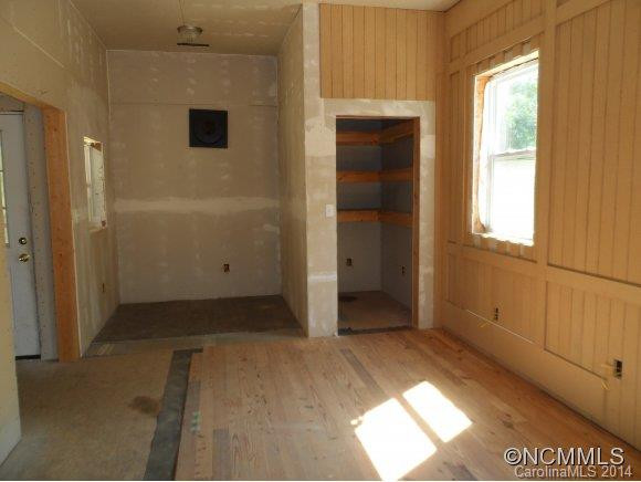 670 Redmon Road - Photo 6