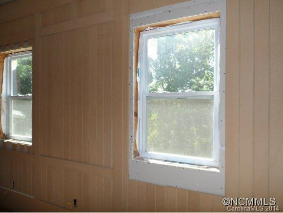 670 Redmon Road - Photo 9