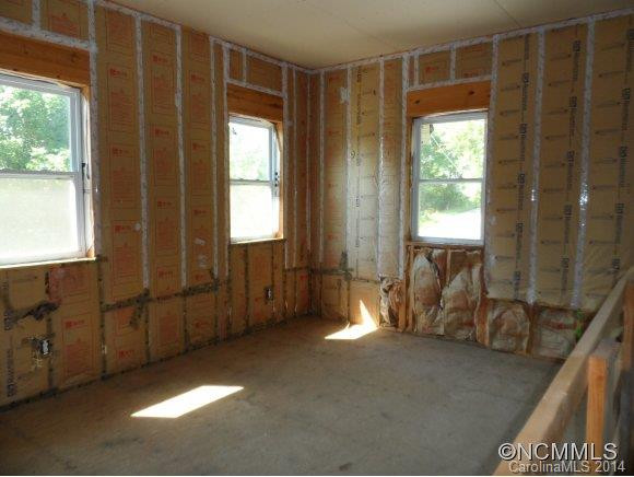 670 Redmon Road - Photo 10