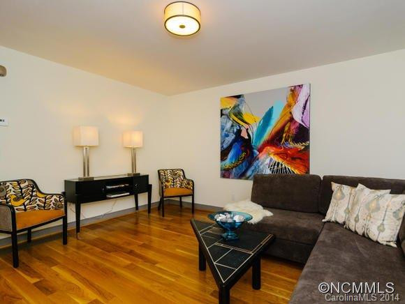 13 Pine Tree Rd. - Photo 5
