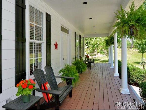 1194 BRIGHTWATER DRIVE - Photo 2