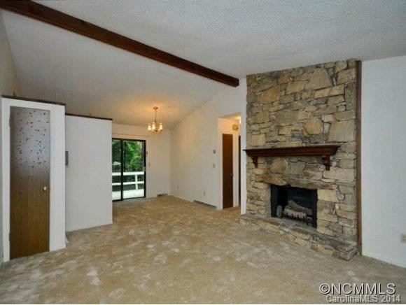 14 BERRY LANE - Photo 3