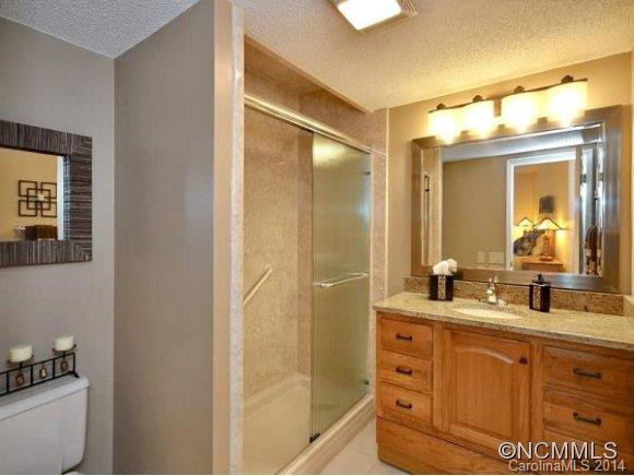 16 PARK AVE - Photo 11