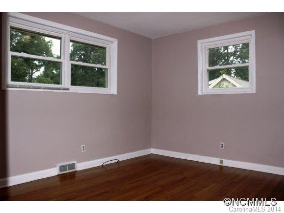 320 Kendale Court - Photo 12