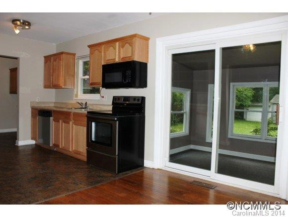 320 Kendale Court - Photo 4