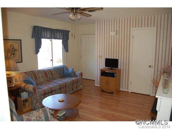 316 Huff St. - Unit 2-D - Photo 3