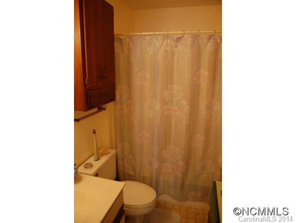 316 Huff St. - Unit 2-D - Photo 8