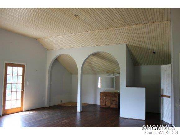 182 Hamrick Road - Photo 5