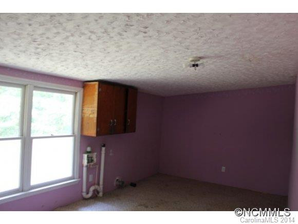 182 Hamrick Road - Photo 8