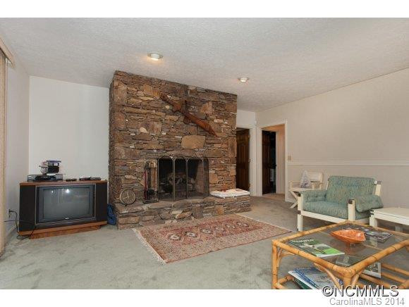 201 Mossbough Lane - Photo 16