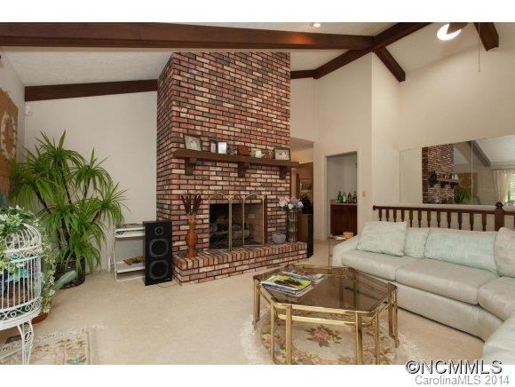 201 Mossbough Lane - Photo 6