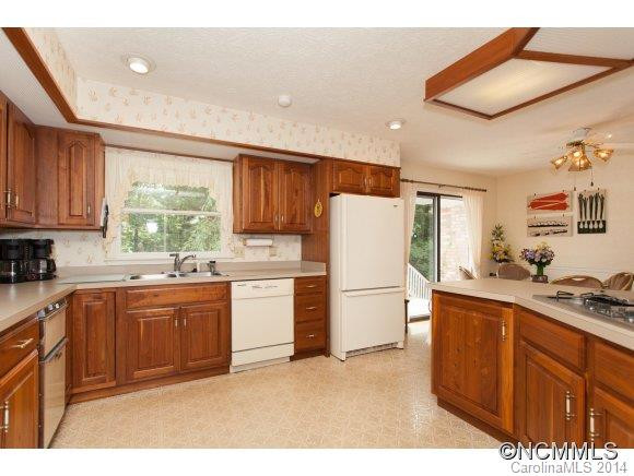 201 Mossbough Lane - Photo 8