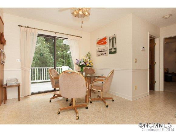 201 Mossbough Lane - Photo 9