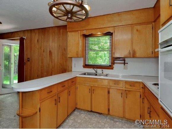 160 NEW HAW CREEK ROAD - Photo 4