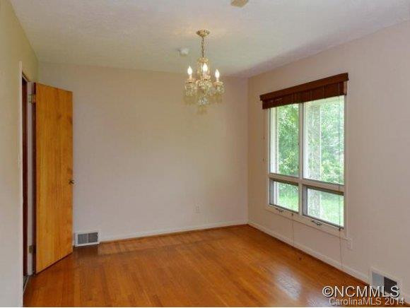 160 NEW HAW CREEK ROAD - Photo 6