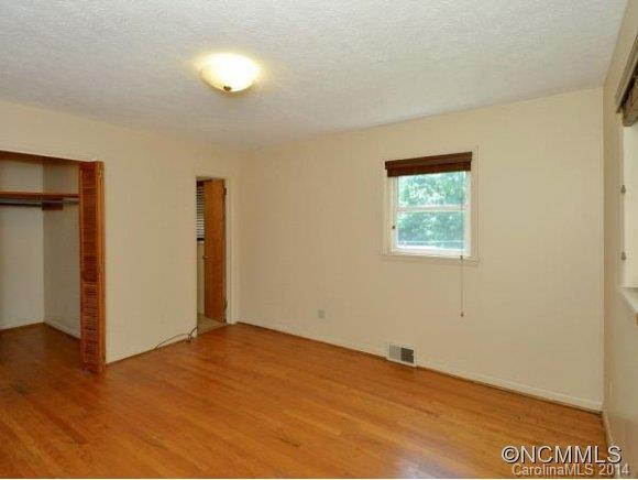 160 NEW HAW CREEK ROAD - Photo 8
