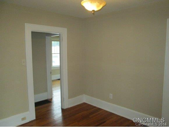50 Poplar St - Photo 14