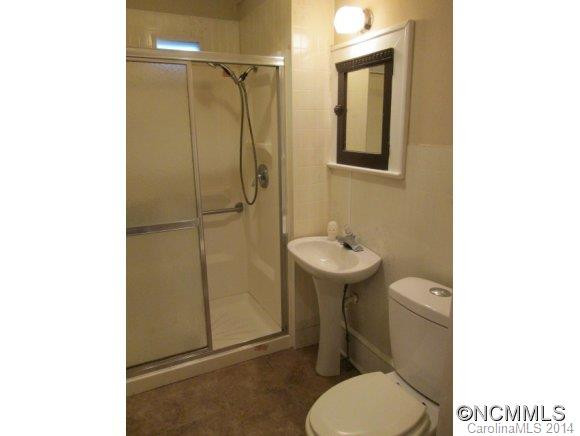 50 Poplar St - Photo 15