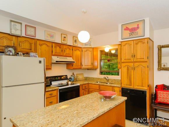 313 Sourwood Road - Photo 5