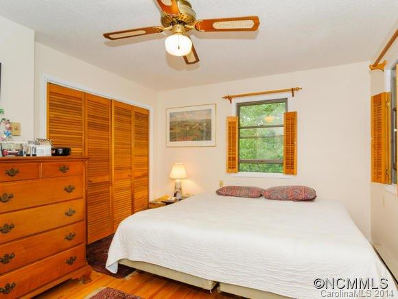 313 Sourwood Road - Photo 8