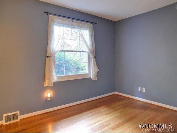 2 SQUIRREL HILL ROAD - Photo 13