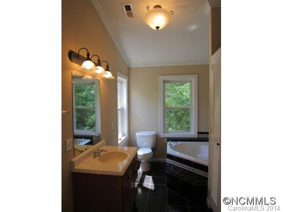 896 Jupiter Rd - Photo 12