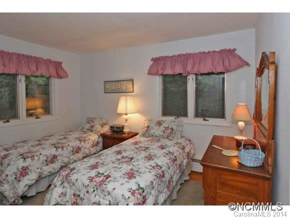 233 Winchester Creek Rd - Photo 13