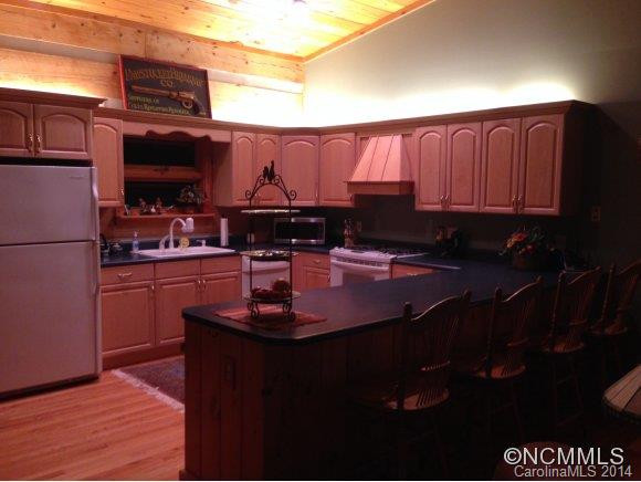 411 Jess Cove Rd - Photo 3