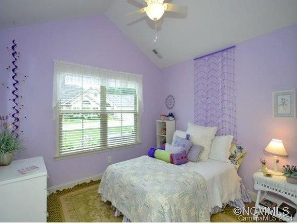 127 Summerfield Place - Photo 11