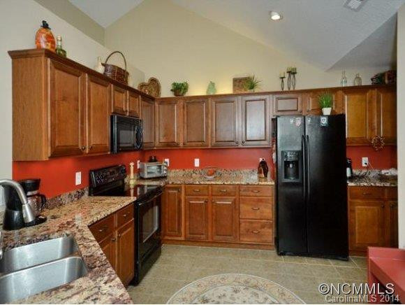 127 Summerfield Place - Photo 7