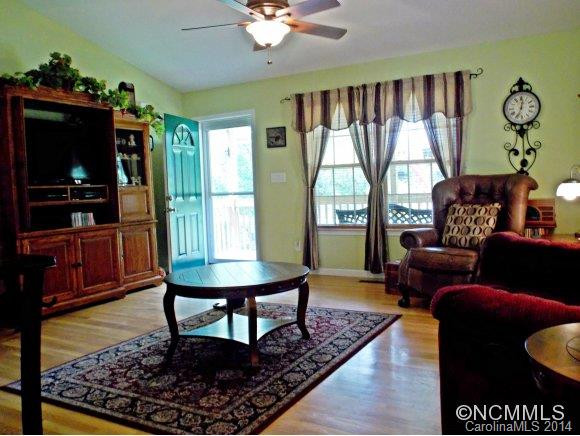 211 Old Mars Hill Hwy. - Photo 8