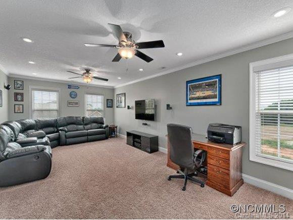 21 HORIZON WAY - Photo 15