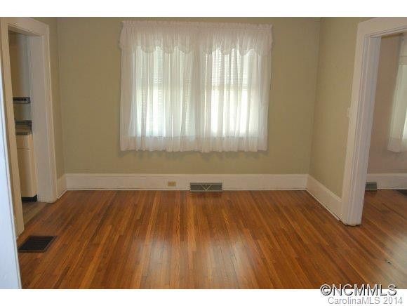 15 Brotherton Avenue - Photo 4
