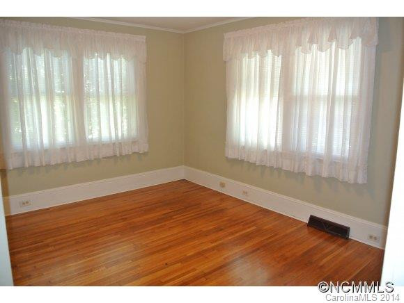 15 Brotherton Avenue - Photo 9