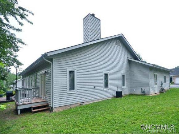 1 COUNTRY MEADOWS LANE - Photo 3